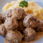 Swedish-Meatballs-with-Rich-Creamy-Sauce-Recipe